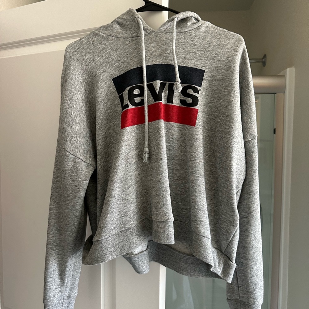 Cropped Levi Sweatshirt